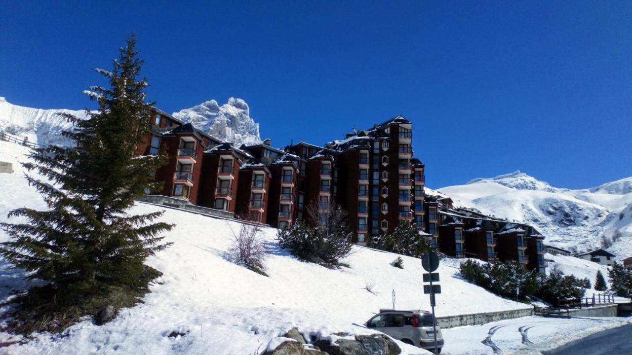 Giomein Sporting Red House Breuil-Cervinia Exterior photo